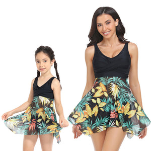 🎉Spring Sale 50% Off - Ruffle Floral Print One-Piece Mommy and Me Swimsuit